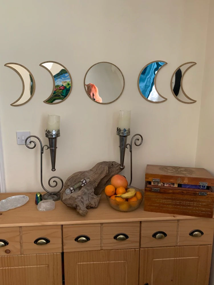 Lighty™ Five-piece Moon Phase Wood Mirror photo review