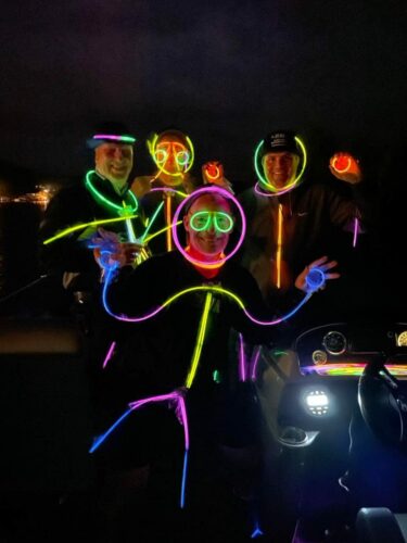 Inspiri™ Glow Sticks Set for Kids/Adults (100 sticks + 9 accessories) photo review